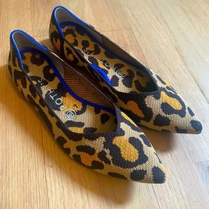 Rothy’s The Point in Big Cat size 8 EUC